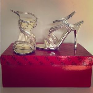 Guess High heels